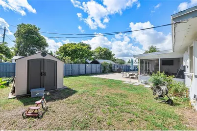1130 NW 42nd Ct, Oakland Park, FL 33309 - Photo 31