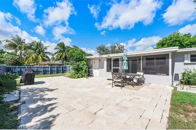 1130 NW 42nd Ct, Oakland Park, FL 33309 - Photo 25