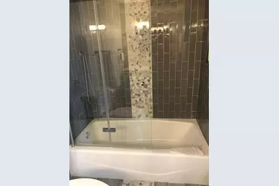 4001  Hillcrest Dr, Unit #1012, Hollywood, FL 33021 - Photo 9