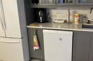 4001 Hillcrest Dr, Hollywood, FL 33021 - Photo 3