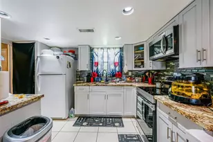 3730 NW 21st St, Fort Lauderdale, FL 33311 - Photo 13