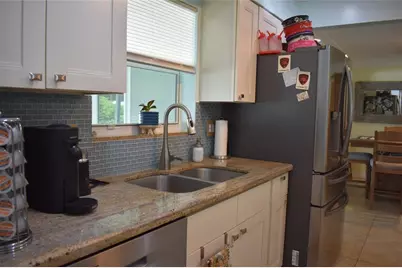 1991 NE 34th St, Lighthouse Point, FL 33064 - Photo 13