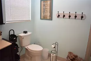 1991 NE 34th St, Lighthouse Point, FL 33064 - Photo 27