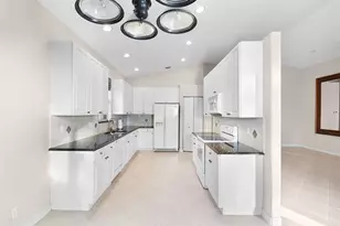 7084 SE Cricket Ct, Stuart, FL 34997 - Photo 11