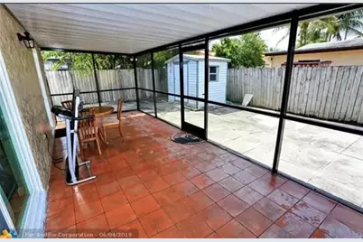 6960 SW 1st St, Margate, FL 33068 - Photo 11