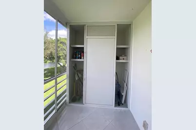 3012  Westbury F, Unit #3012, Deerfield Beach, FL 33442 - Photo 5