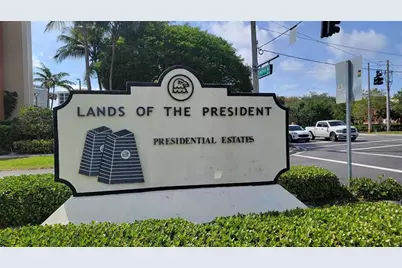 1801  Presidential Way, Unit #D202, West Palm Beach, FL 33401 - Photo 25