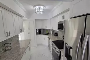 1801 Presidential Way, West Palm Beach, FL 33401 - Photo 17