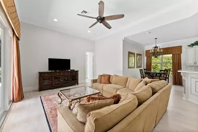 6895 NW 108th Avenue, Parkland, FL 33076 - Photo 13