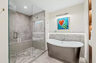 435 Bayshore Dr, Fort Lauderdale, FL 33304 - Photo 31