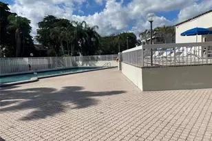 6548 Racquet Club Dr, Fort Lauderdale, FL 33319 - Photo 11