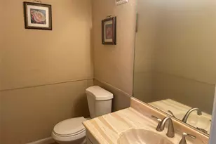 6548 Racquet Club Dr, Fort Lauderdale, FL 33319 - Photo 7