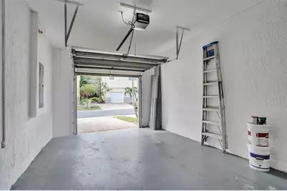 1825  Sonrisa Drive, Riviera Beach, FL 33404 - Photo 27