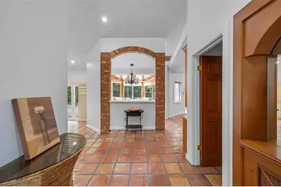 401  Farmington Dr, Plantation, FL 33317 - Photo 9