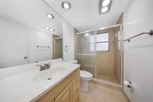 2601 S Palm Aire Dr, Pompano Beach, FL 33069 - Photo 13