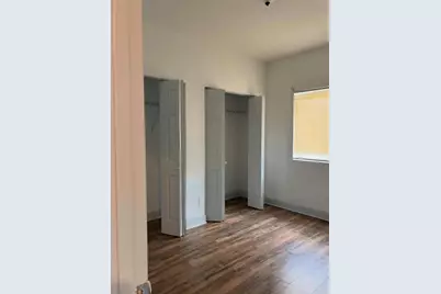 2746 NW 13  Ct, Fort Lauderdale, FL 33311 - Photo 3