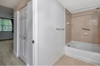 2421 NE 65th St, Unit #402, Fort Lauderdale, FL 33308 - Photo 37