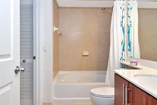 2421 NE 65th St, Fort Lauderdale, FL 33308 - Photo 27