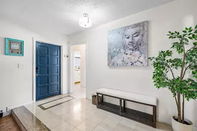 9040 NW 20th St, Pembroke Pines, FL 33024 - Photo 5