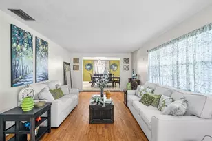 9040 NW 20th St, Pembroke Pines, FL 33024 - Photo 7