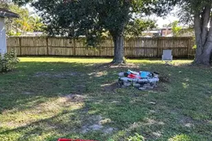 461 SW Byron St, Port Saint Lucie, FL 34983 - Photo 5