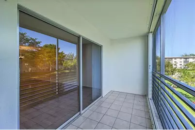 1802  Eleuthera Pt, Unit #E2, Coconut Creek, FL 33066 - Photo 23