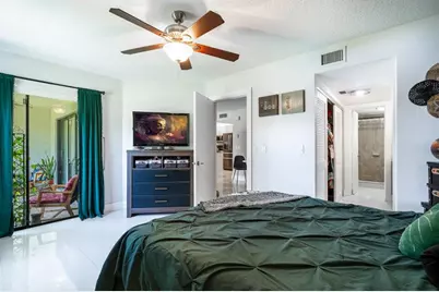 109  Liberty Ct, Unit #109, Deerfield Beach, FL 33442 - Photo 21