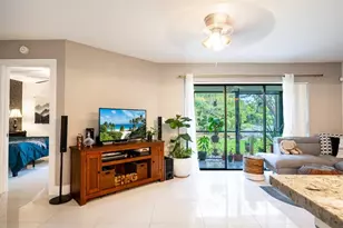 109 Liberty Ct, Deerfield Beach, FL 33442 - Photo 11