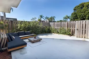 8204 SW 23rd St, North Lauderdale, FL 33068 - Photo 31