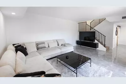 8204 SW 23rd St, Unit #D, North Lauderdale, FL 33068 - Photo 9