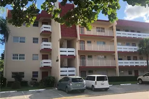 1005 Country Club Dr, Margate, FL 33063 - Photo 1