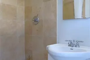 1721 NE 9th St, Fort Lauderdale, FL 33304 - Photo 3