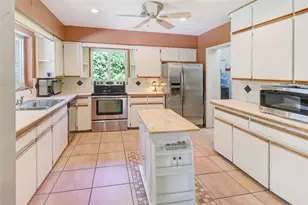 2517 NE 26th Terrace, Fort Lauderdale, FL 33305 - Photo 11