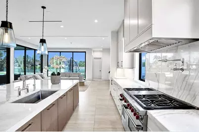 7  Seneca Rd, Sea Ranch Lakes, FL 33308 - Photo 15