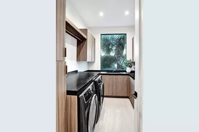 7  Seneca Rd, Sea Ranch Lakes, FL 33308 - Photo 29