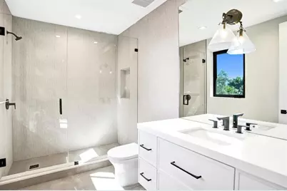 7  Seneca Rd, Sea Ranch Lakes, FL 33308 - Photo 37