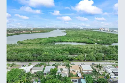 828  Johnson St, Hollywood, FL 33019 - Photo 49