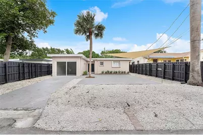 828  Johnson St, Hollywood, FL 33019 - Photo 25