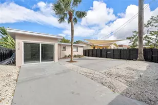 828 Johnson St, Hollywood, FL 33019 - Photo 29