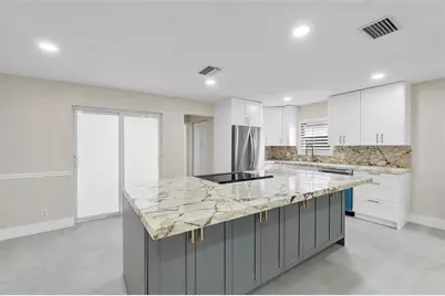 828  Johnson St, Hollywood, FL 33019 - Photo 1