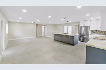 828  Johnson St, Hollywood, FL 33019 - Photo 9