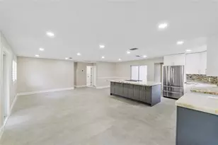 828 Johnson St, Hollywood, FL 33019 - Photo 9