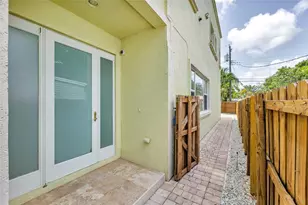 416 SW 11th St, Fort Lauderdale, FL 33315 - Photo 11