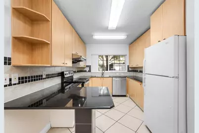 3458 NW 99th Wy, Unit #3458, Coral Springs, FL 33065 - Photo 7