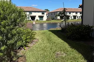1527 Fells Cove Ln, Cape Coral, FL 33909 - Photo 3