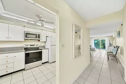 6200 NW 44th St, Unit #405, Lauderhill, FL 33319 - Photo 5