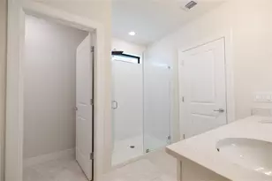 2960 Shortleaf Ave, Oakland Park, FL 33311 - Photo 15