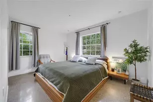 421 SW 12th Ct, Fort Lauderdale, FL 33315 - Photo 9