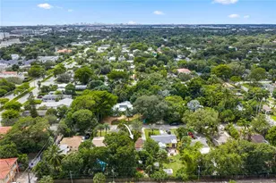 421 SW 12th Ct, Fort Lauderdale, FL 33315 - Photo 21