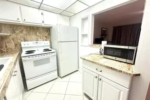 4007 Ellesmere A, Deerfield Beach, FL 33442 - Photo 9